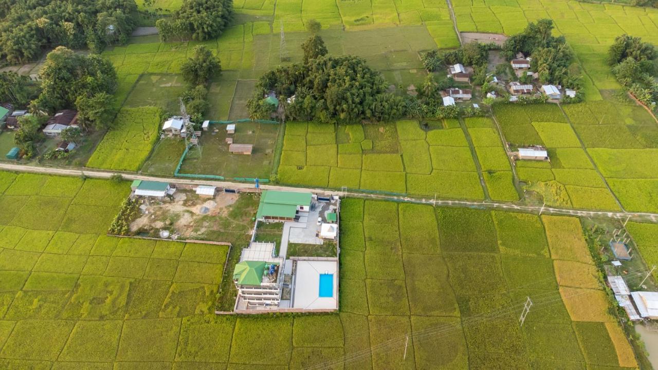 The Kaziranga Address Hotel ภายนอก รูปภาพ