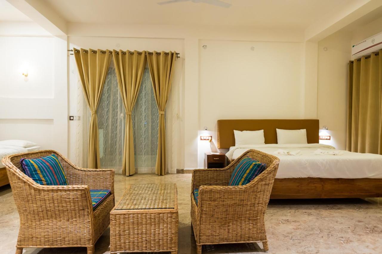 The Kaziranga Address Hotel ภายนอก รูปภาพ