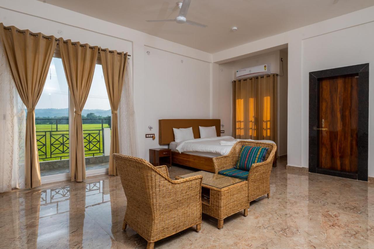 The Kaziranga Address Hotel ภายนอก รูปภาพ