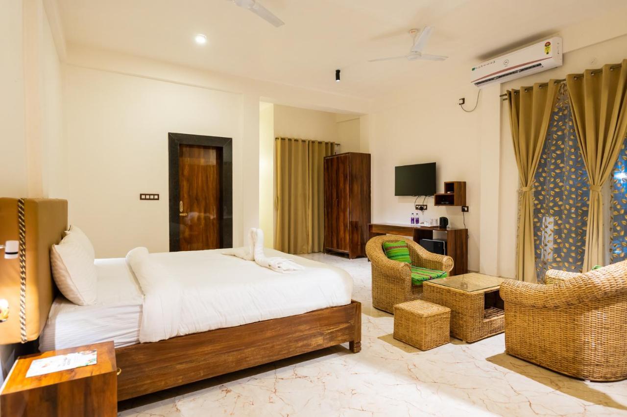 The Kaziranga Address Hotel ภายนอก รูปภาพ
